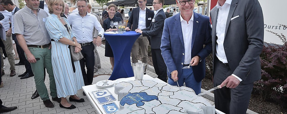 IHK Mittlerer Niederrhein feiert ihre Gründung